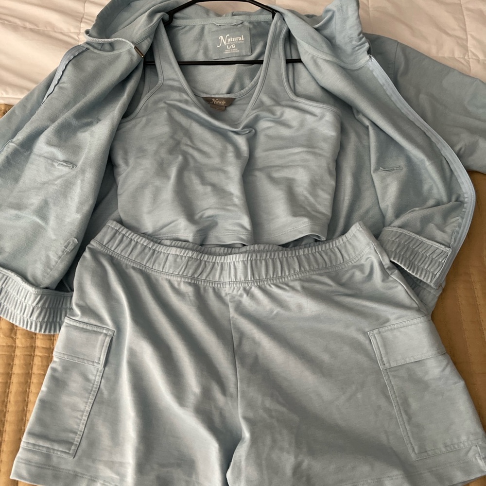 Natural Reflections Sky Blue Lounge Ensemble